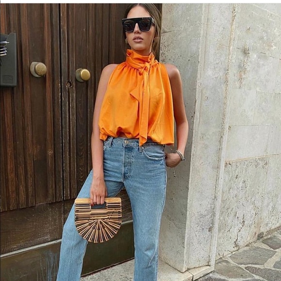 MUST GO: Zara wrap top bloggers favorite - Picture 2 of 16